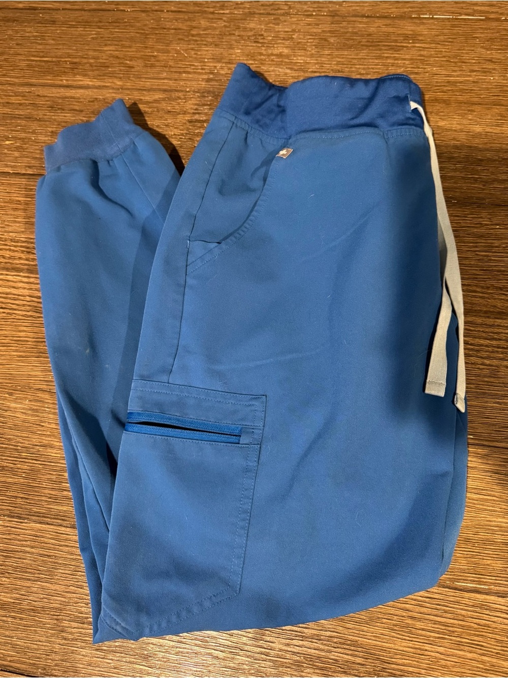 Figs Women’s Blue Drawstring Jogger Scrub Pants